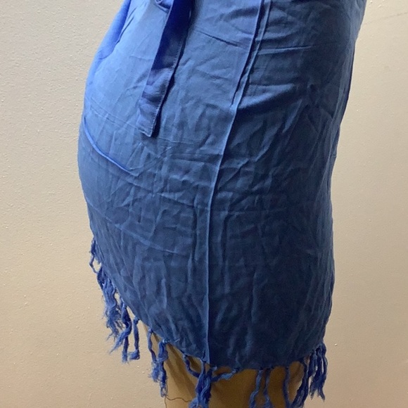 Zuliana Size Small Baby Blue 100% Rayon Sarong with Fringes. Made in USA. - Picture 3 of 4